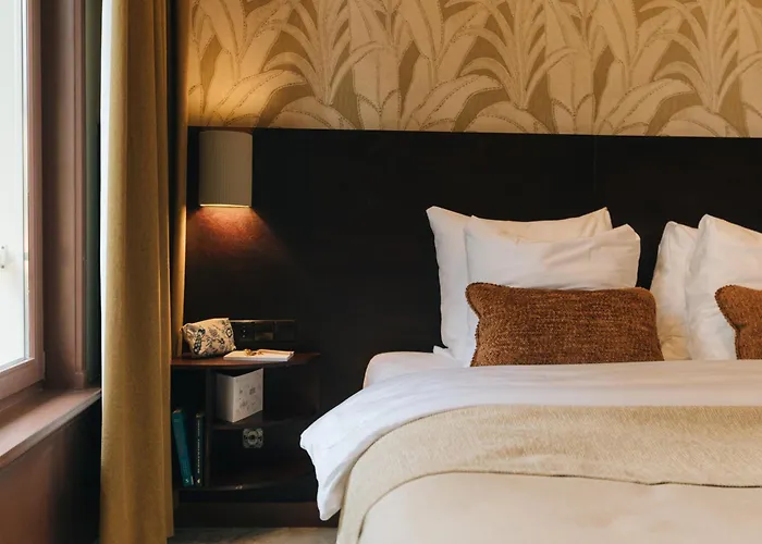Hotel Omega
